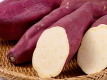 Quais são os benefícios de comer batata-doce todos os dias? Conheça seus efeitos nos rins