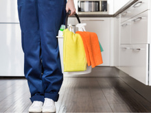 Como limpar parede da cozinha: veja as dicas e os produtos certos