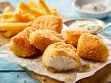 Peixe empanado e frito: como fazer kibbeling