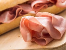 4 aperitivos com mortadela