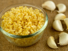 Por que as pessoas estão comendo alho com estômago vazio? Aqui estão os benefícios e o cuidados que você deve ter ao seguir a prática!