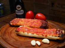 Pão com tomate