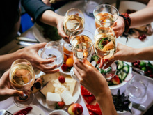 Vinhos que combinam com peixe: veja opções até 50 reais