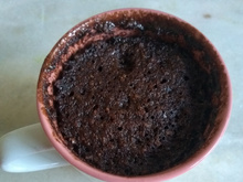 Bolo de caneca de chocolate sem lactose