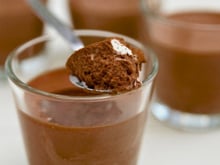 Até hoje não achei receita de mousse de chocolate melhor do que essa, faço toda semana há 20 anos!