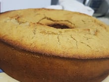 Bolo fit de banana sem glúten e sem lactose