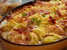 Chef de restaurante com 3 estrelas: “As melhores batatas não são cozidas com casca, mas sim com 6 fatias de bacon e 200 ml de creme de leite”