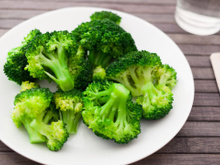 O jeito mais inteligente de preparar o brócolis: truque simples de 10 minutos turbina os nutrientes, segundo a ciência