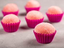 Afinal, por que o doce bicho-de-pé tem esse nome? Conheça a origem dessa delícia com gostinho de infância e aprenda a fazer