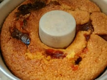 Bolo rápido de milho e goiabada