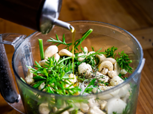 Tempero pronto caseiro é muito fácil de fazer. Descubra substituições!