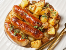 Linguiça assada com batatas