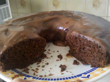Bolo de chocolate tipo brownie