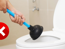 Nem bicarbonato, nem desentupidor: esse é o truque mais fácil para resolver o entupimento nos canos da casa