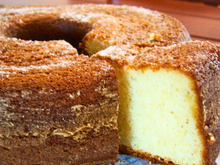 Minha mãe me ensinou essa receita de bolo de iogurte e agora eu faço todo final de semana para comer com cafezinho