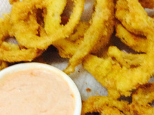 Anéis de cebola empanados com Cebolitos (Onion Rings)