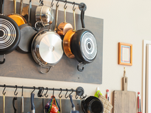 Este jogo de panelas da Tramontina com 10 peças está com mais de R$ 100 de desconto na Semana Black Friday Amazon