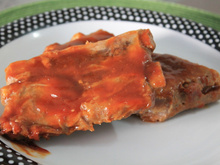 Costela de porco com molho barbecue