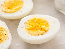 Diga adeus à panela com água! Agora só cozinho os ovos assim