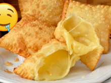Como fazer um pastel de queijo crocante e queijudo na airfryer