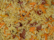 Arroz recheado na panela de pressão