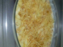 Suflê de frango ao molho branco com legumes
