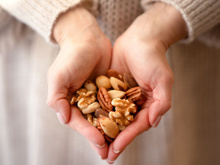 Um cardiologista de 35 anos: "Existe uma noz que é muito superior às demais quando se trata de melhorar a sua saúde"