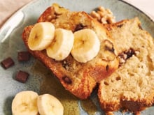 O bolo de banana com nozes que não pode faltar no meu lanche da tarde: fofinho e fácil de fazer