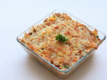 Arroz de forno com carne moída