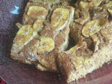 Bolo de banana com farelo de aveia