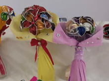 Sandra toma 120 cafés por mês e transforma as cápsulas usadas em algo incrível