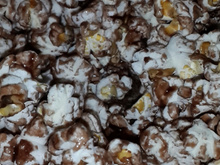 Pipoca de chocolate de pipoqueiro