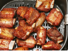 Adeus costelinha seca na airfyer: essas são as dicas de um especialista para garantir com que ela fique macia e suculenta