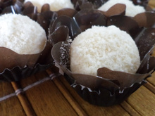 Docinho de leite em pó com leite condensado delícia