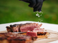 Como fazer sal de parrilla? Receita caseira que aprendi com um churrasqueiro profissional é tão boa quanto a do mercado