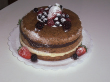 Naked Cake de baunilha com negresco