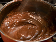 Receita de brigadeiro sem leite condensado para comer à vontade e sem culpa