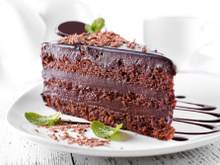 4 utensílios para fazer o bolo de chocolate perfeito