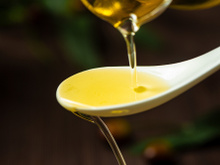 Nem água com limão, nem café: basta uma colher de sopa em jejum para melhorar muita coisa no seu corpo