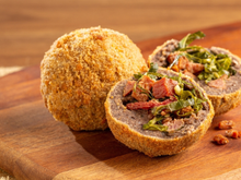 Esse bolinho de feijoada do TudoGostoso ficou tão crocante e saboroso que desapareceu da mesa em poucos minutos