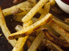 Como fazer batata sequinha e crocante: truque simples