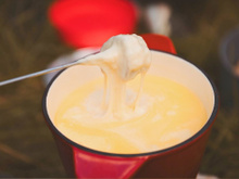 Fondue de queijo sem lactose cremosíssimo e rico em sabor