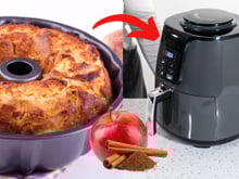 Bolo de maçã com canela na airfryer: você vai viciar nessa receita simples