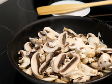 Panela de cerâmica pode ser usada em fogão de indução? Entenda como funciona!