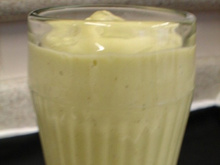 Vitamina de abacate, mel e limão e Ades