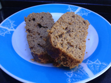 Bolo de banana nutritivo (com casca)