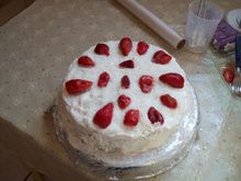 Bolo de morango prático