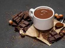 Como fazer chocolate quente com 3 ingredientes