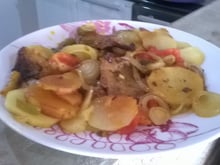 Bife simples com verduras da Adelina