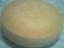 Pão de ló de leite quente